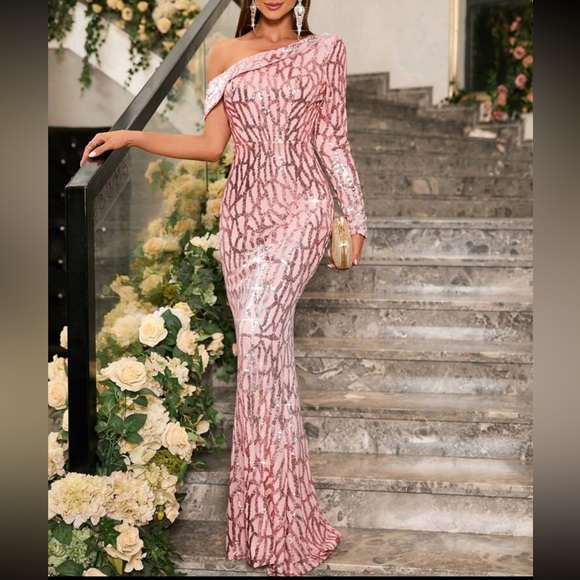 Luxe asymmetrical neck mermaid hem party glitter sequins dress - Picture 6 of 7